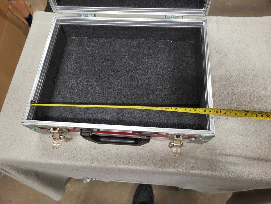 Walizka 39x29x13  flightcase kejs flight case // R11.1