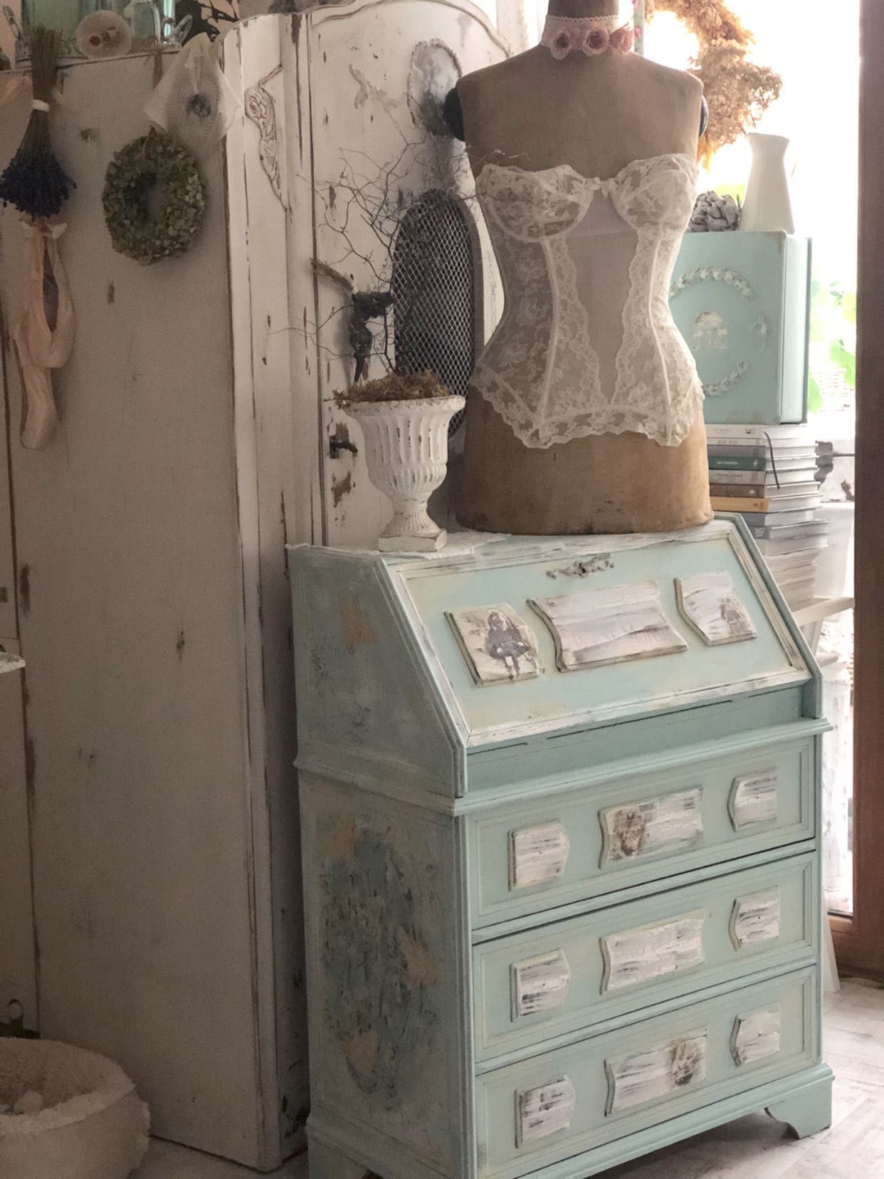 Sekretarzyk komoda szafka Shabby chic