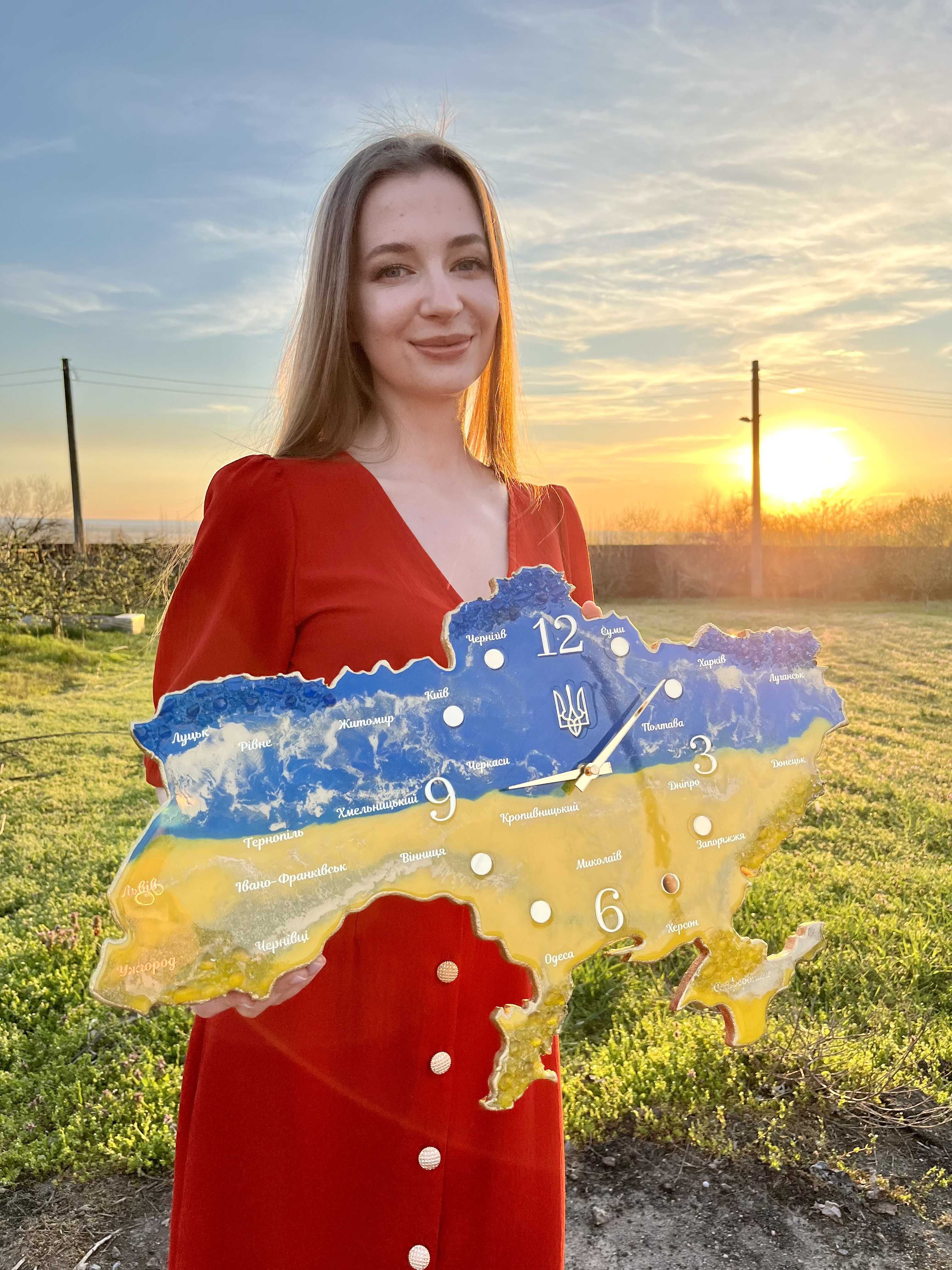 Годинник мапа України ,з епоксидної смоли , подарунок директору , ЗСУ