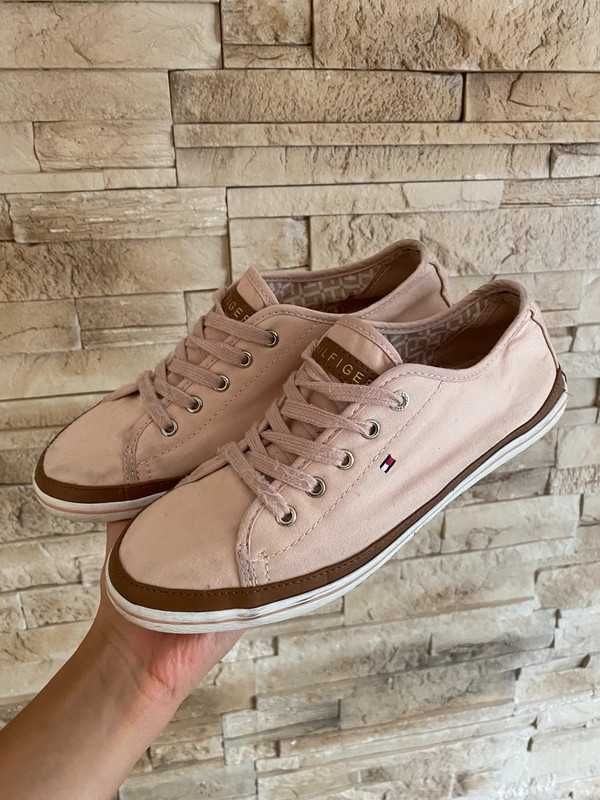 Trampki Tommy Hilfiger pudrowy róż 38 24cm