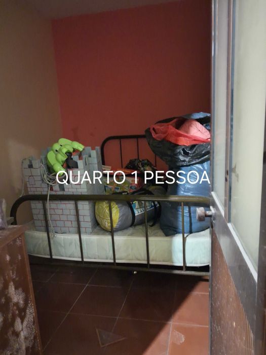 Arrendo anexos T 2  em remodelação fase conclusão