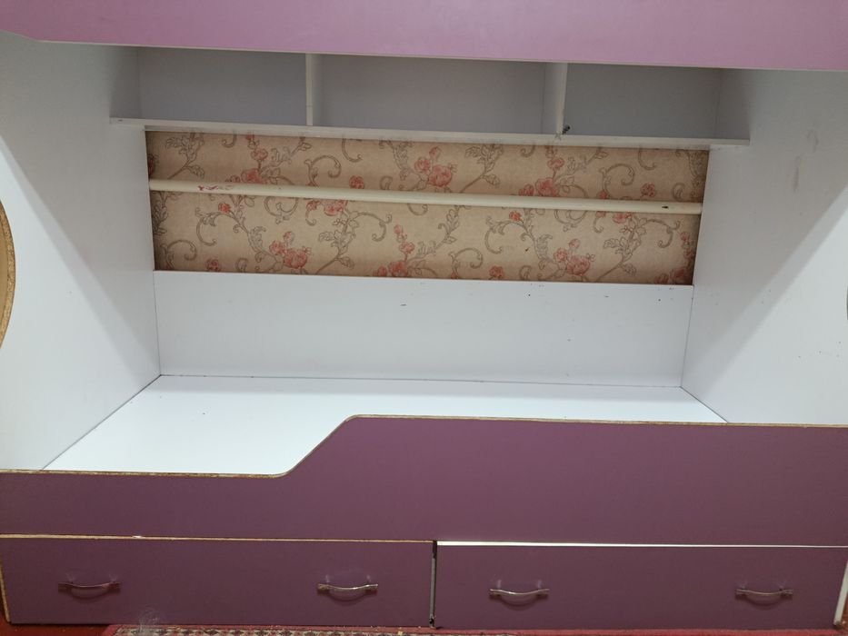 Дитяче 2х поверхове ліжко