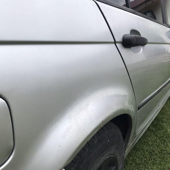 BMW E46 1999  рік 1.9 бензин