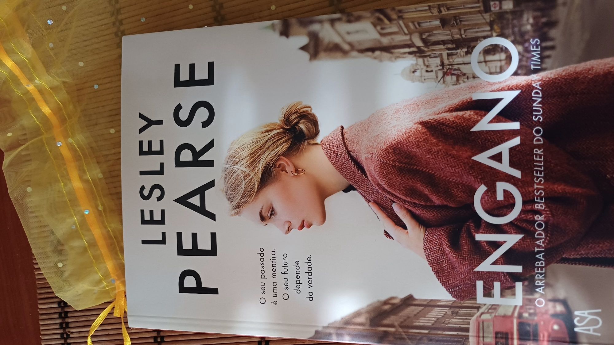 Livro Lesley Pearce - novo
