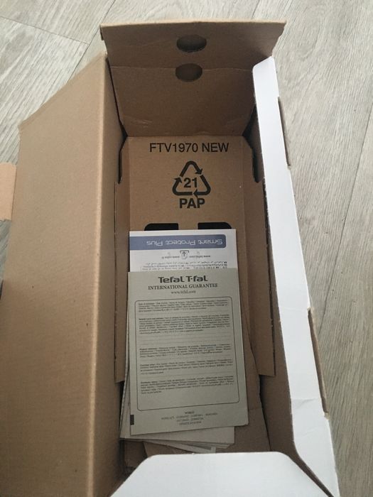 Праска tefal FV6870E0 нова