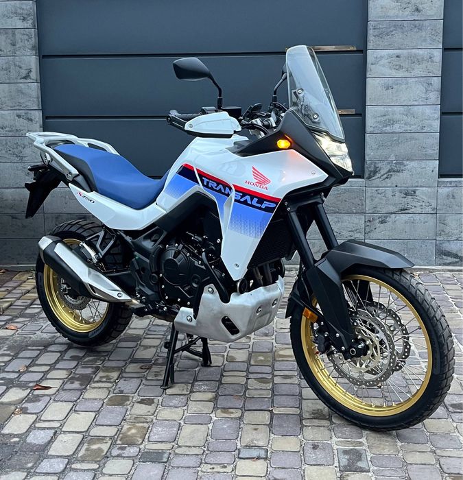 Honda Transalp XL 750 2023 хонда трансальп