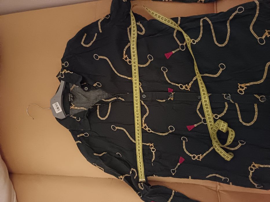 Piękny łańcuszek to druk koszuli