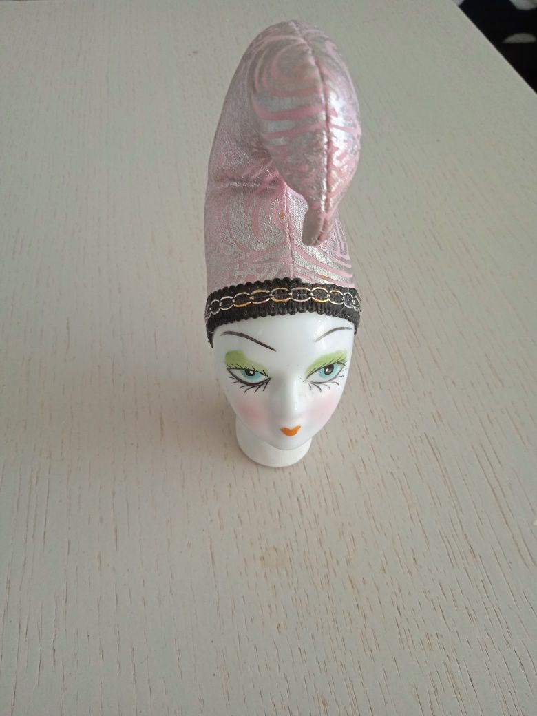 Ceramiczna głowa klauna Mardi Gras
