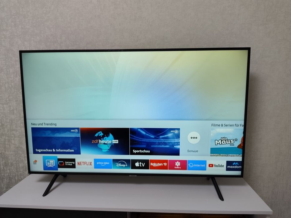 Телевизор Samsung 55", Wi-Fi, 4K