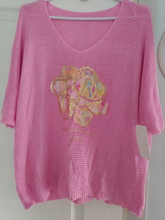 Bluzka ażurkowa .Bluzka kupiona w butiku za 69 zł rozmiar uniwersalny,