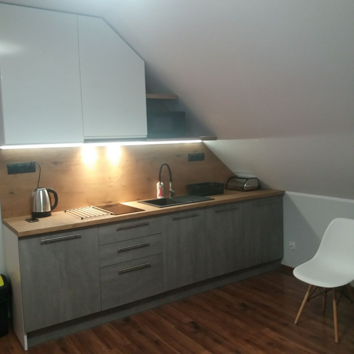 Noclegi domek 6-8 osobowy i apartament w Chmienlie