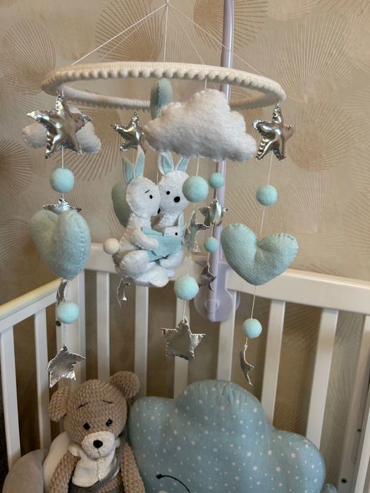 Продам мобіль ручної роботи