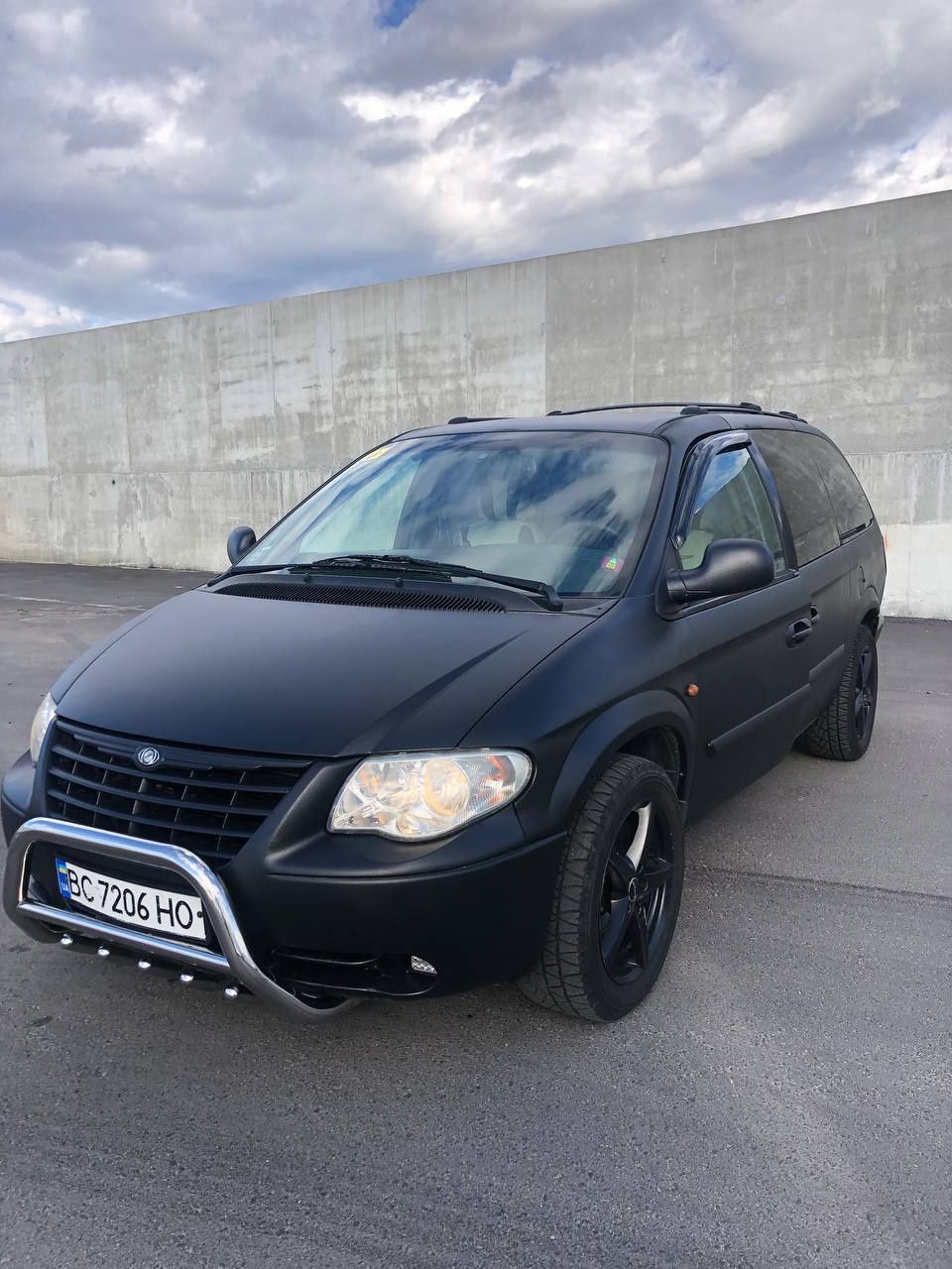 Продам Chrysler Grand Voyager