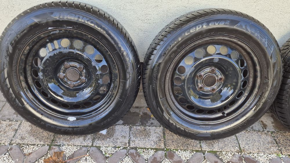 Koła felgi stalowe 16" Opel 5x105 opony zimowe