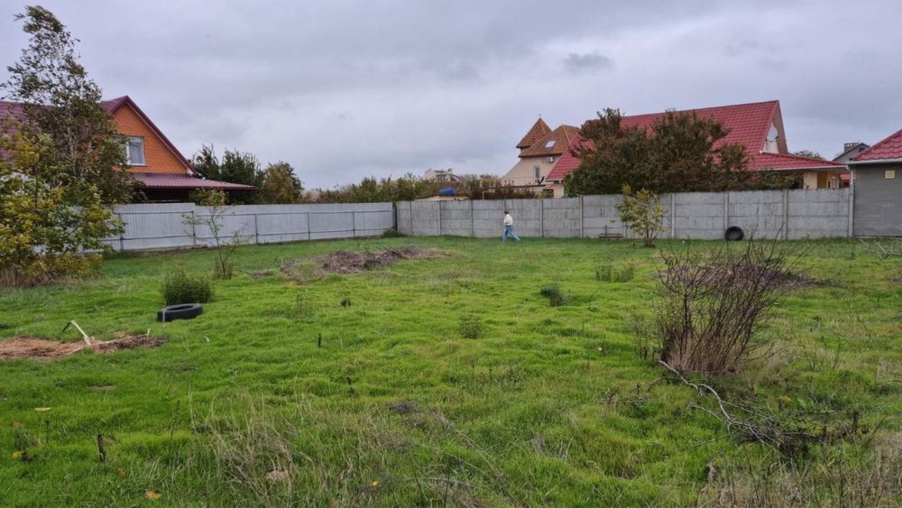 Продам участок 6 соток