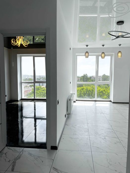 1-кімнатна в ЖК «ЗигЗаг» | Панорамні вікна, генератори, охорона