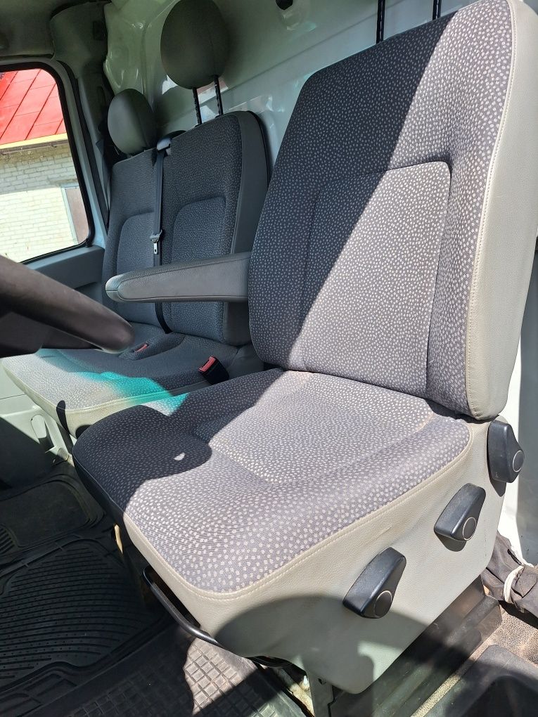 Opel Movano niski przebieg 2005r