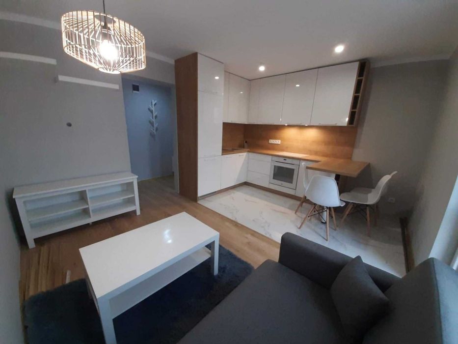 Mieszkanie do wynajęcia w centrum { RYNEK }