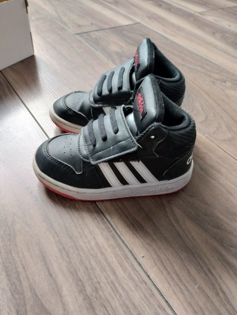 Sprzedam buty adidas