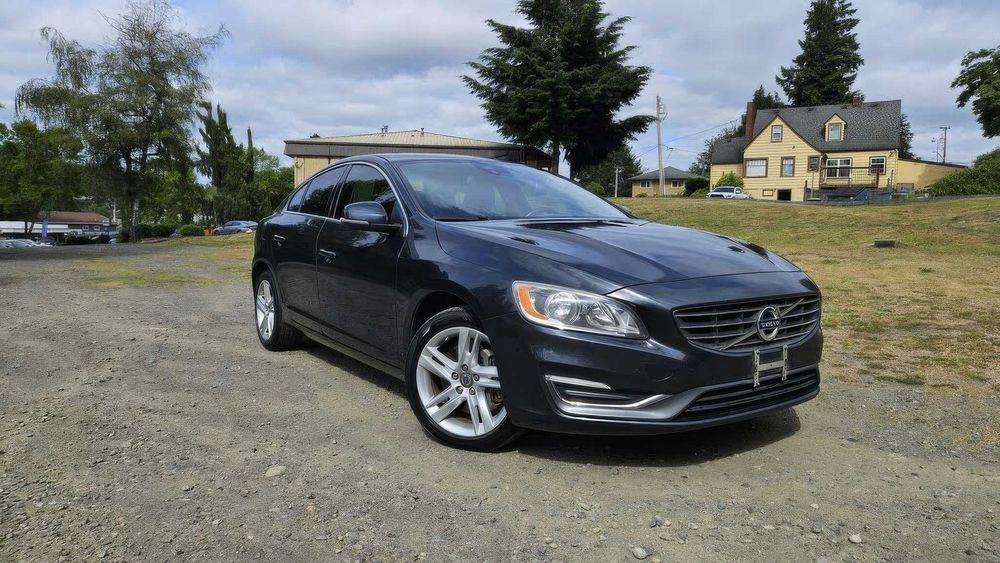 Volvo S60 T5 Platinum      2014