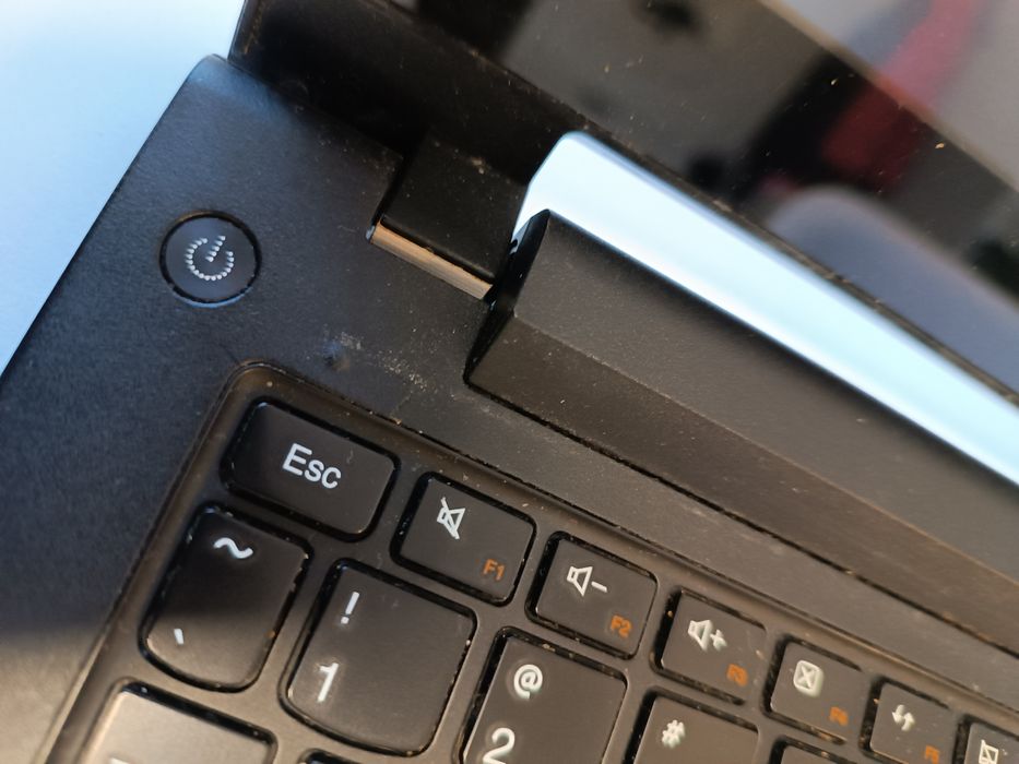 Lenovo Ideapad s210 Touch