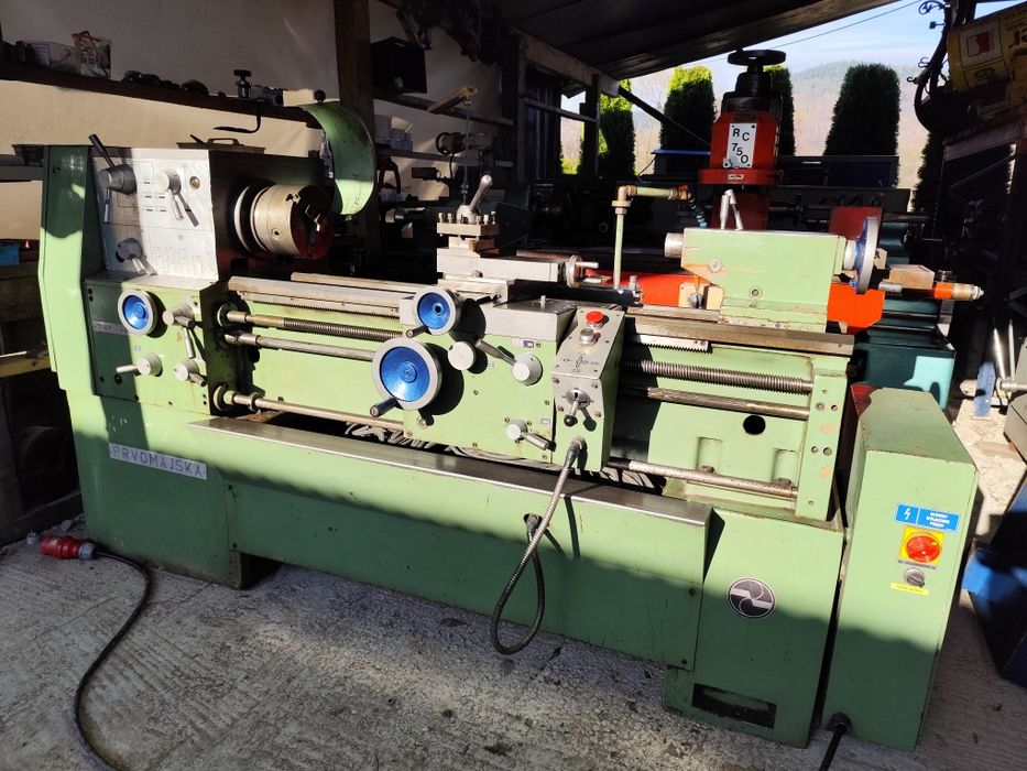 Tokarka do metalu tokarkę sprzedam Prvomajska Tug 40 Tue 50 Tuj