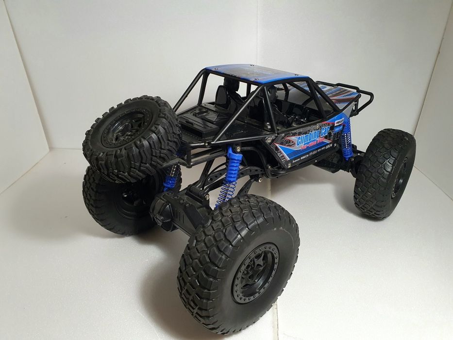 Машинка на пульте