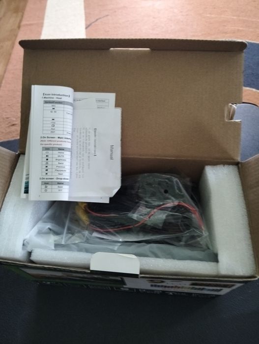 Продам автомагнітола LCD 9 дюймів. Нова.