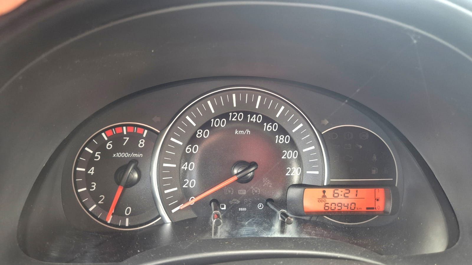 Sprzedam Nissan Micra K13 lift 1,2 ben 98koni