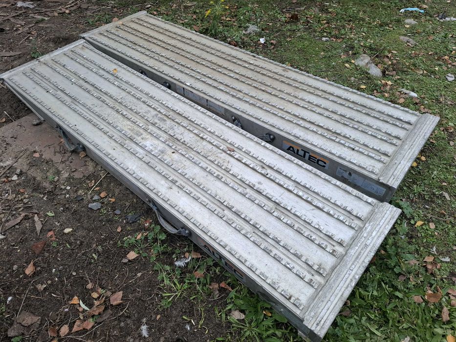 Najazdy Altec 32 tony 24 tony Intration trapy tir niskopodwozie 240x60