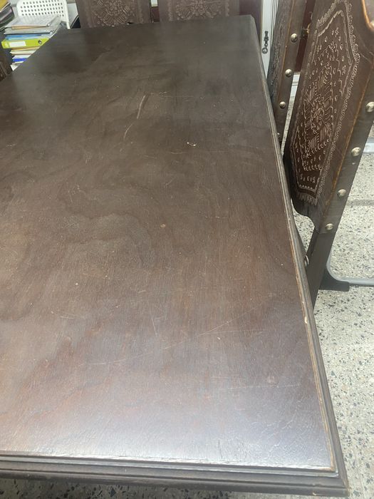 Mesa vintage 1 metro por dois com 6 cadeiras como novo