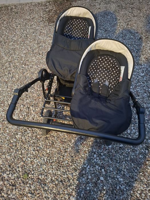 Wózek bliźniaczy rok po roku