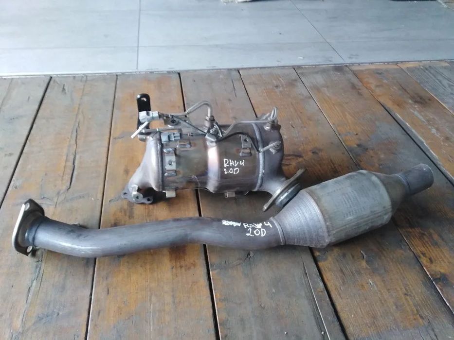 Toyota Rav 4 d4d katalizator DPF 26090 AE3