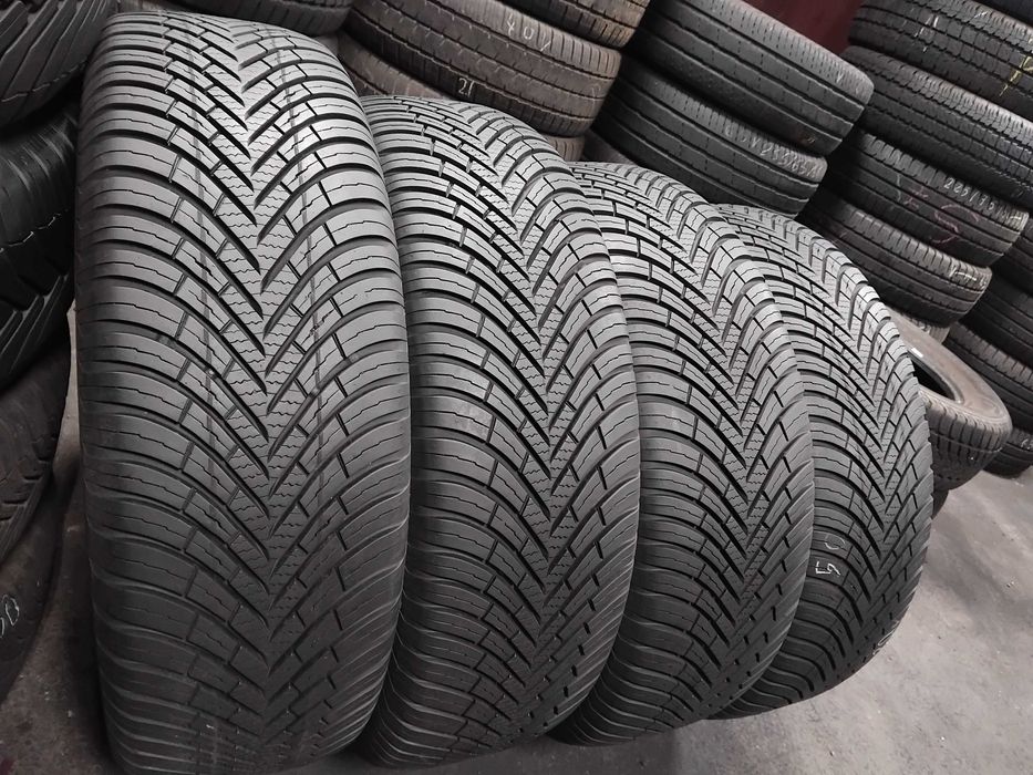 Шини бу 215/65 r16 Vredestein Quatrac Комплект