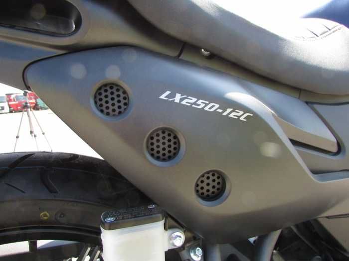 Мотоцикл LONCIN (VOGE) LX250-12C AC4 Scrambler