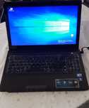 Laptop Asus z torbą
