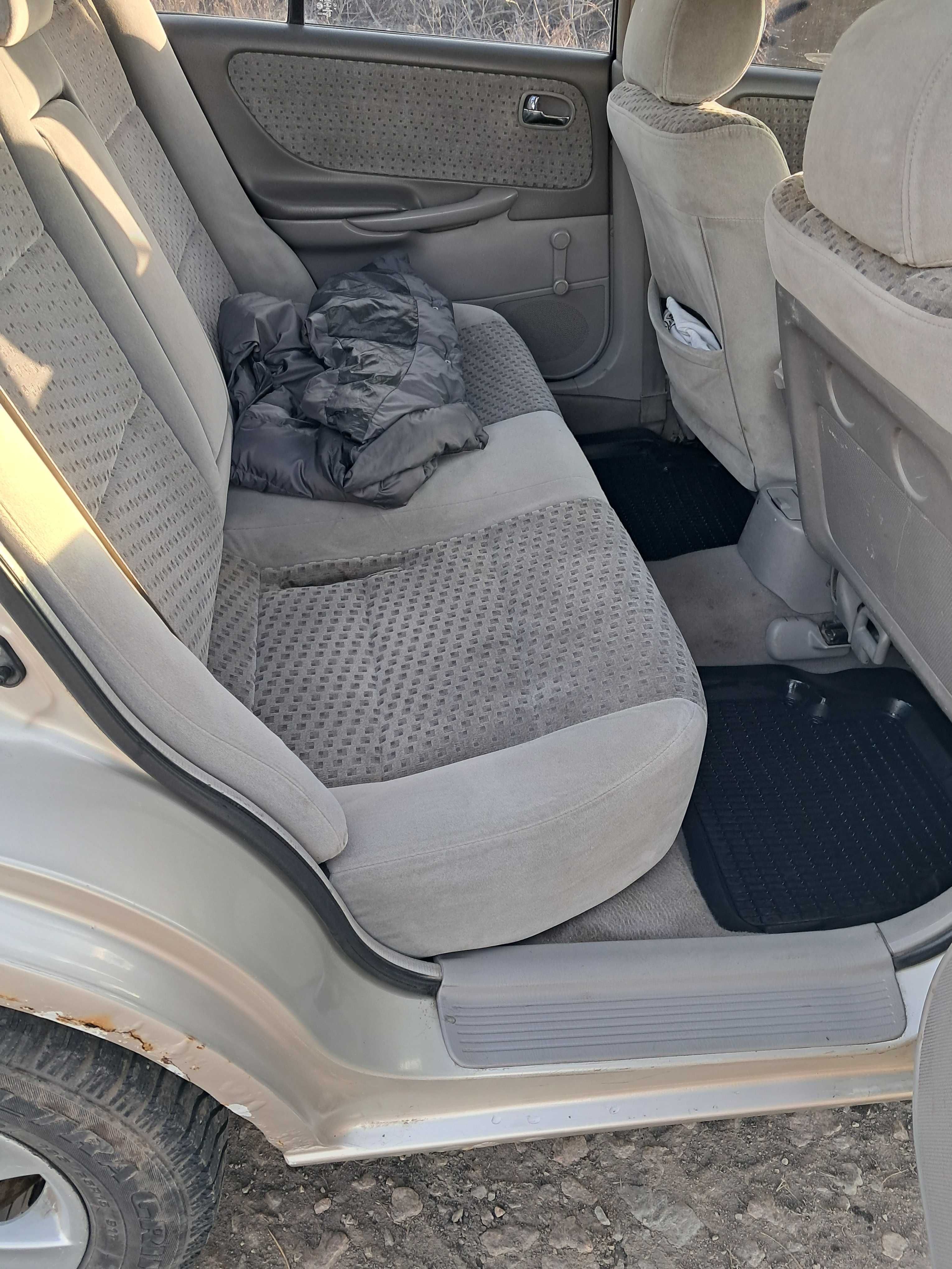 Продам Mazda 626 2.0