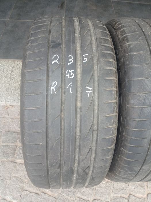 2 pneus 235 45 r17 maxxis