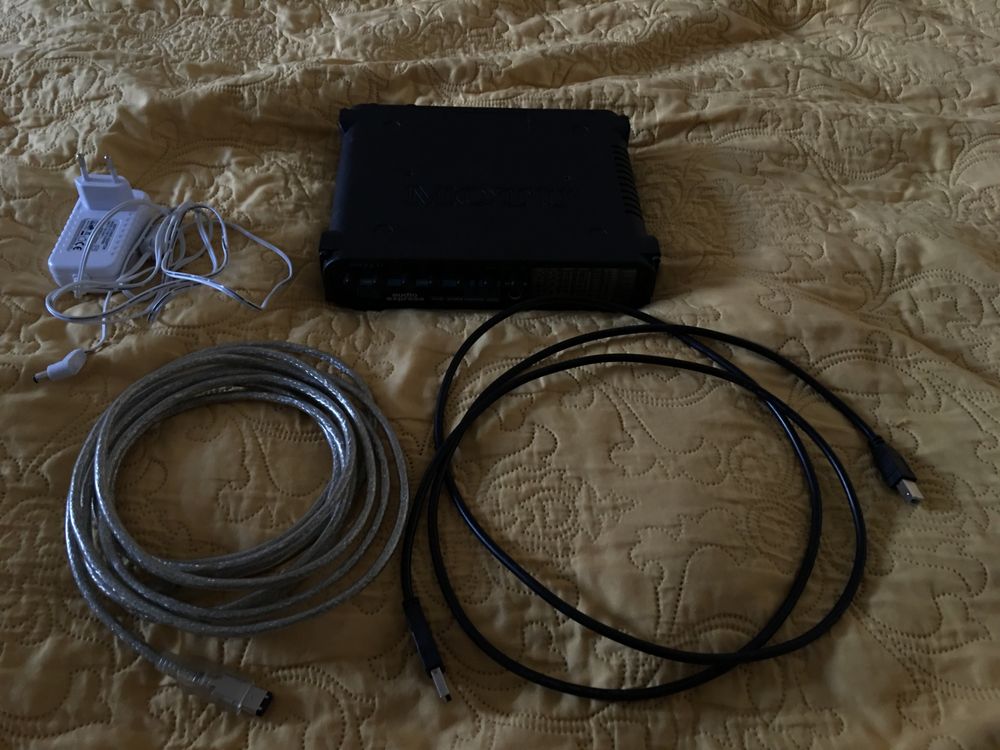 Motu Audio Express Hybrid interfejs audio karta muzyczna usb firewire