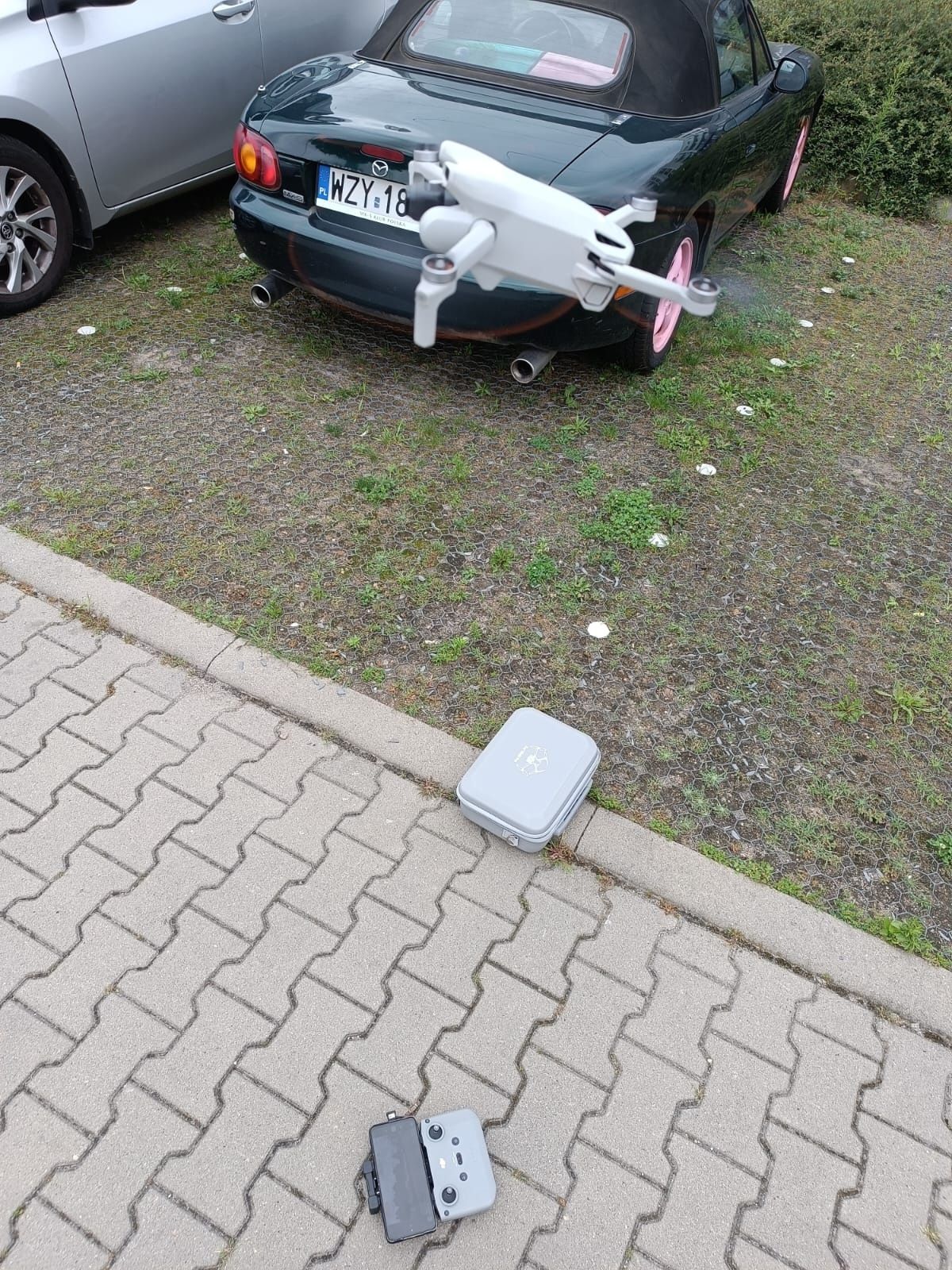Dron mini 3 tylko 19 cykli plus walizka