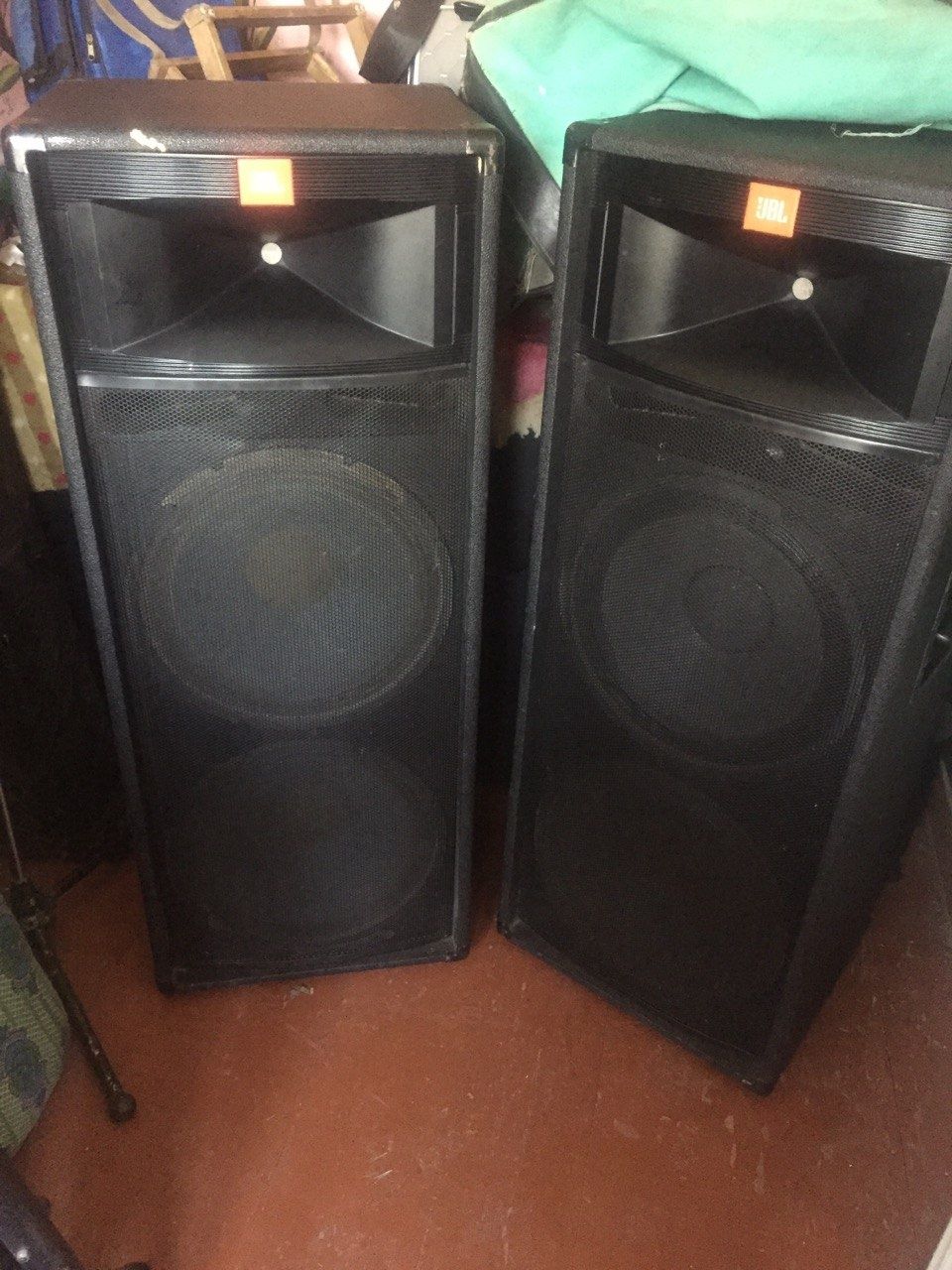 Колонки JBL TL-225