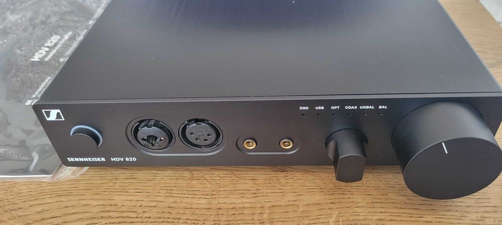 Sennheiser HDV 820 полностью балансный ЦАП-усилитель для наушников