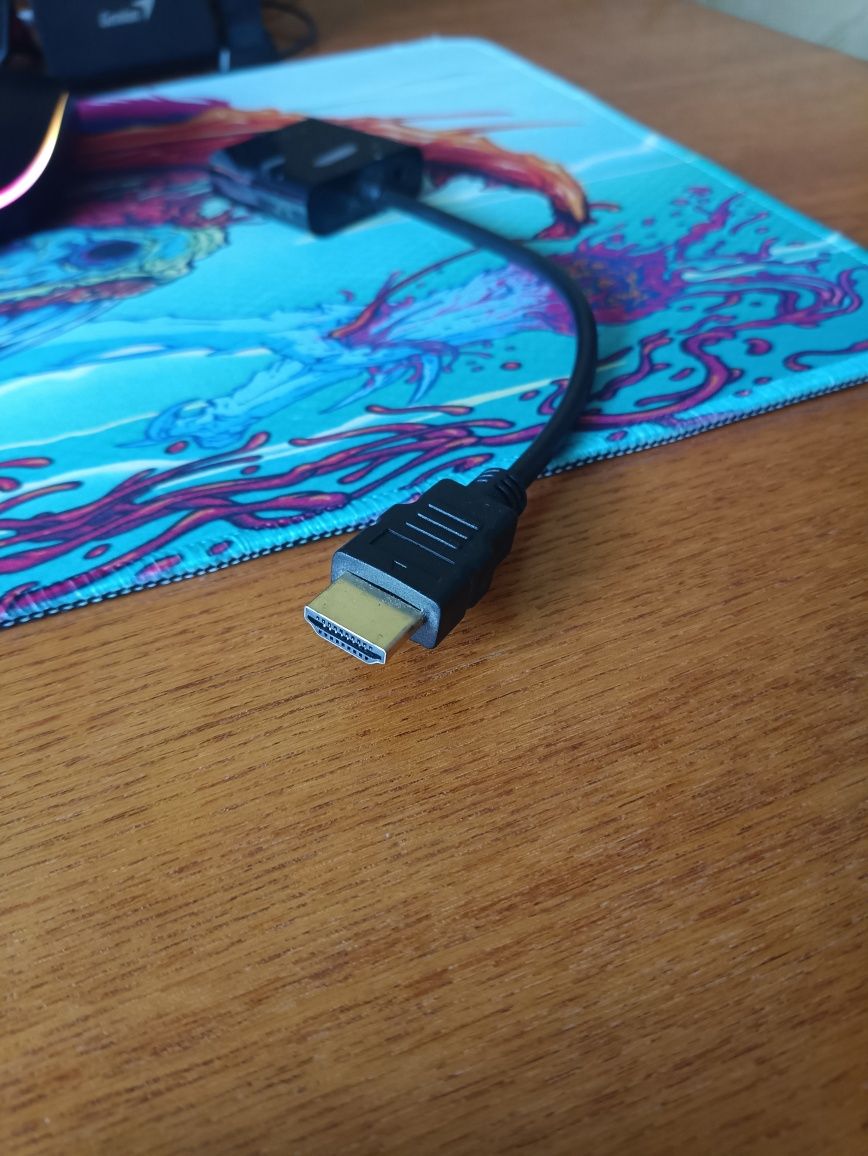 Переходник с HDMI на VGA.