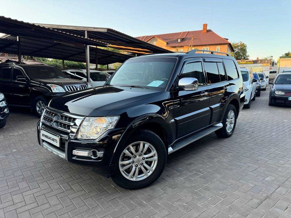 Mitsubishi Pajero Wagon Офіційне авто 2010