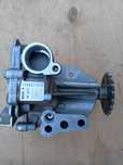 Масляный насос Renault 2.0 dci 150007465R