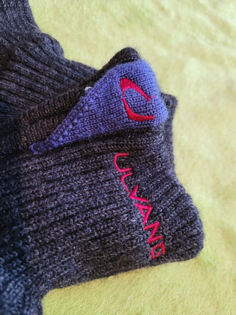 Swetr sweter  ULVANG r 128 100proc wełna