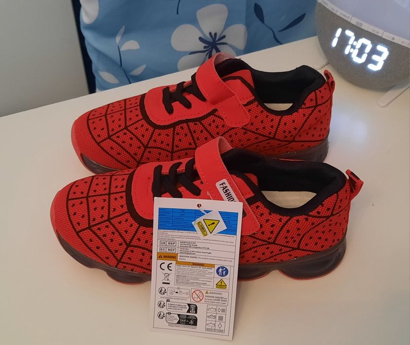 Buty chłopięce nowe
