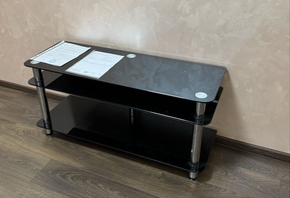 Тумба скляна під телевізор