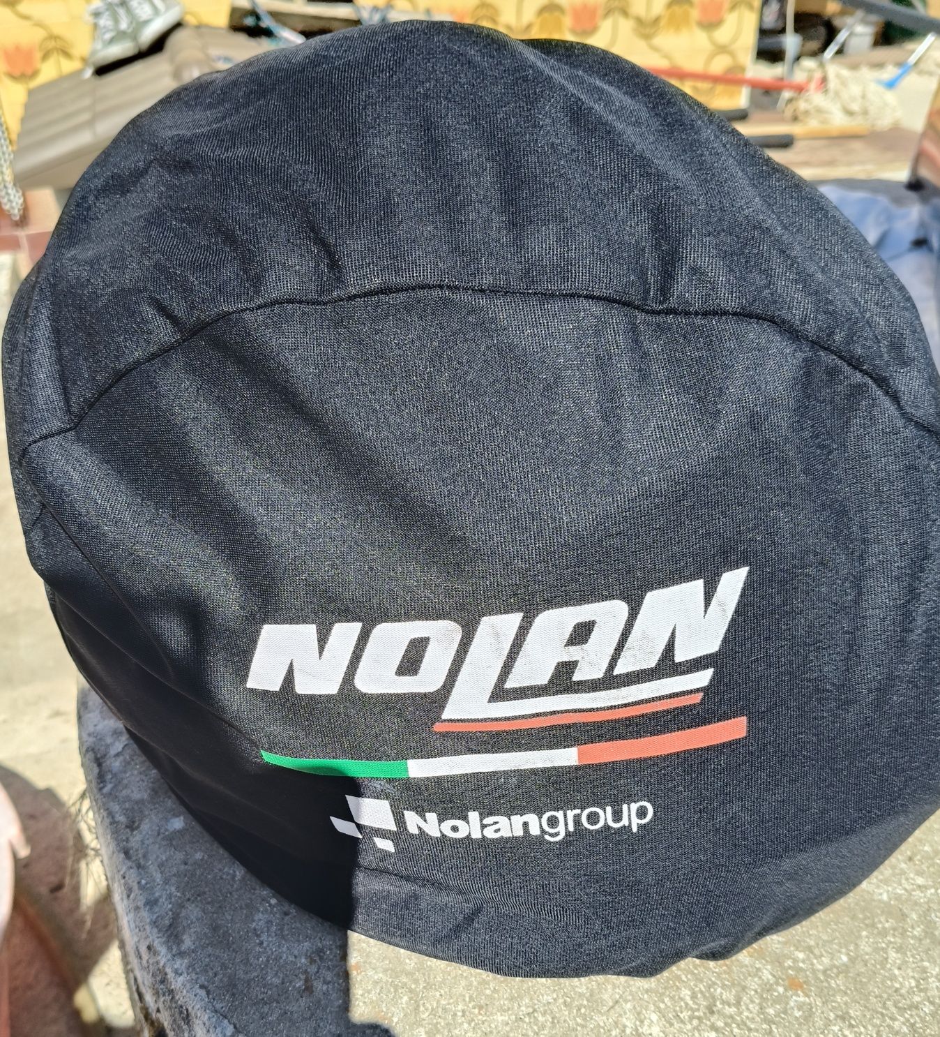 2 Capacetes Nolan tamanho M 2 pares de luvas e cardo freecom duo