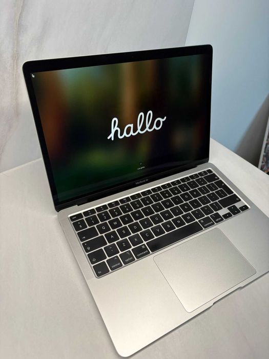 Macbook Air 13-inch/8GB/512GB